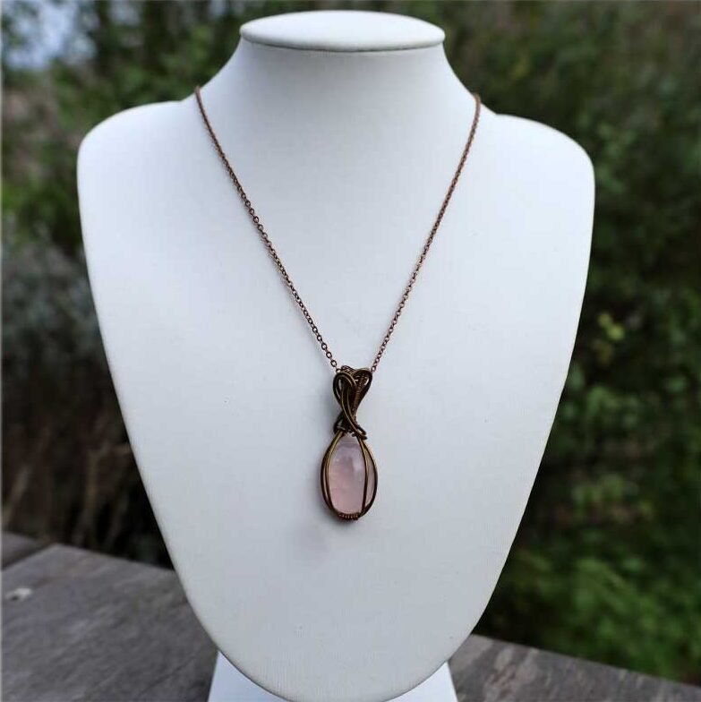 bijou en quartz rose